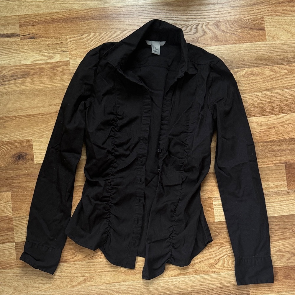 H&M Black Fitted blouse